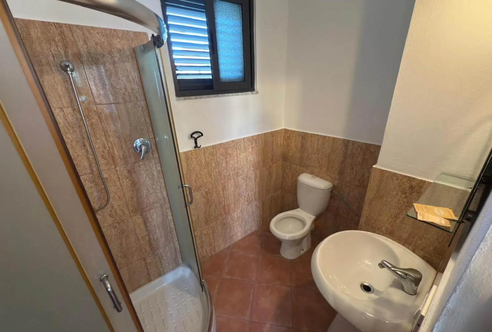 Bluestone Rooms Durres 0*,  Albania