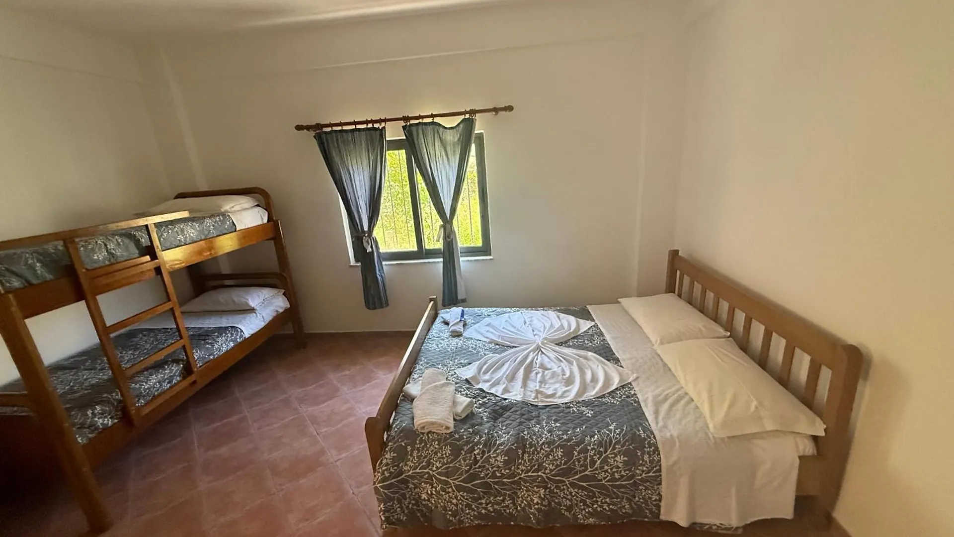 Bluestone Rooms Durres