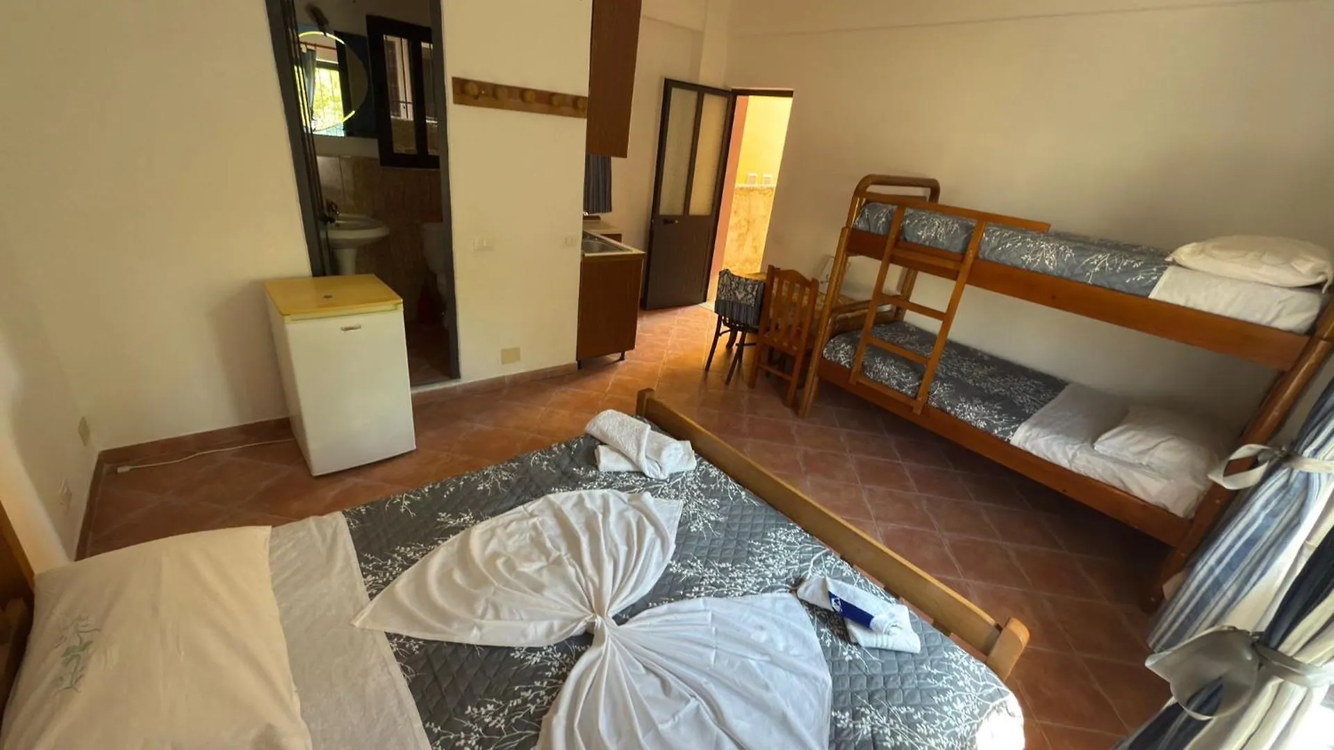 Casa de hóspedes Bluestone Rooms Durrës